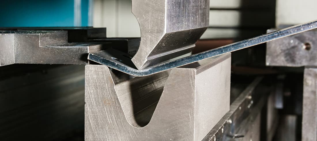 Por que a dobra automatizada garante mais segurança em estruturas metálicas? | [object Object]
         | Blog | ADOM Metalúrgica